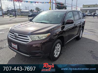 2013 Toyota Highlander  AWD - Photo 3 - Eureka, CA 95501