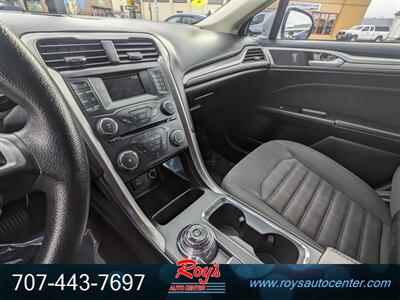 2018 Ford Fusion SE   - Photo 15 - Eureka, CA 95501