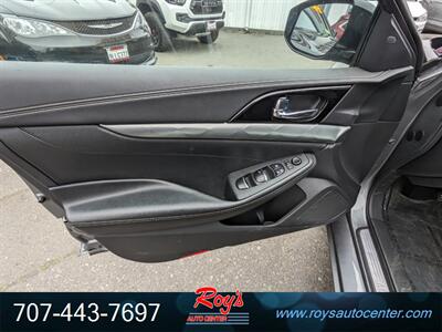 2021 Nissan Maxima 3.5 SV   - Photo 18 - Eureka, CA 95501