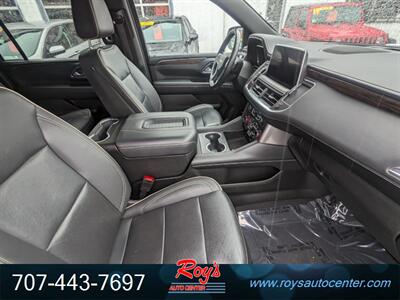 2023 Chevrolet Suburban Premier  4WD - Photo 10 - Eureka, CA 95501