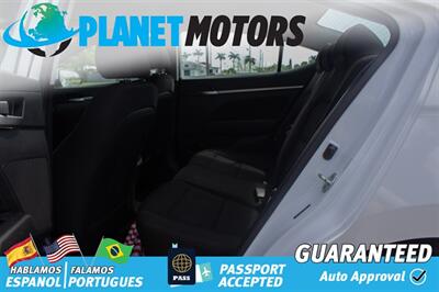 2020 Hyundai ELANTRA SEL   - Photo 10 - West Palm Beach, FL 33415