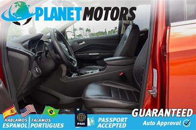 2019 Ford Escape SEL   - Photo 9 - West Palm Beach, FL 33415