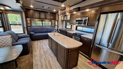 2017 grand design 310GK solitude - Photo 15 - Liberty, TX 77575
