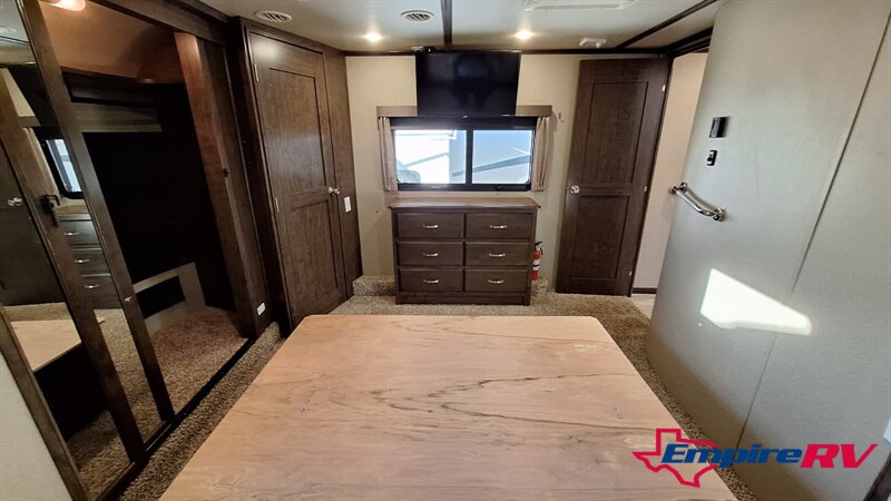2017 grand design 310GK solitude - Photo 21 - Liberty, TX 77575