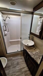 2017 grand design 310GK solitude - Photo 19 - Liberty, TX 77575