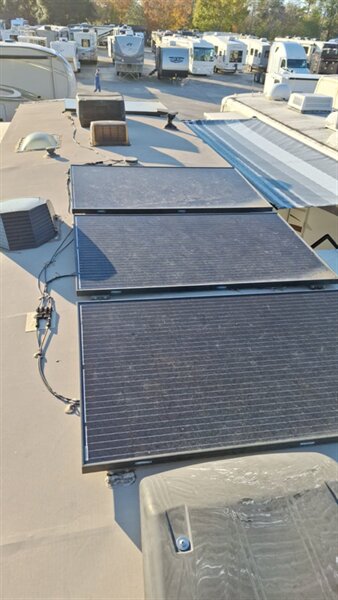 2017 grand design 310GK solitude - Photo 10 - Liberty, TX 77575