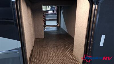 2023 Forest River Riverstone 391FSK   - Photo 6 - Liberty, TX 77575