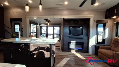 2019 Jayco EAGLE   - Photo 13 - Liberty, TX 77575