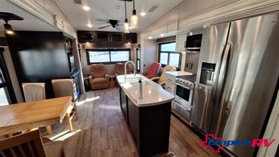 2019 Jayco EAGLE   - Photo 10 - Liberty, TX 77575