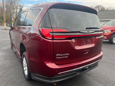 2021 Chrysler Pacifica Touring L   - Photo 3 - Cadyville, NY 12918