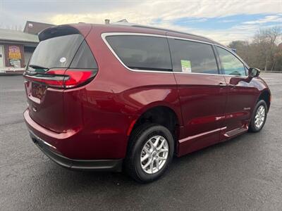 2021 Chrysler Pacifica Touring L   - Photo 5 - Cadyville, NY 12918