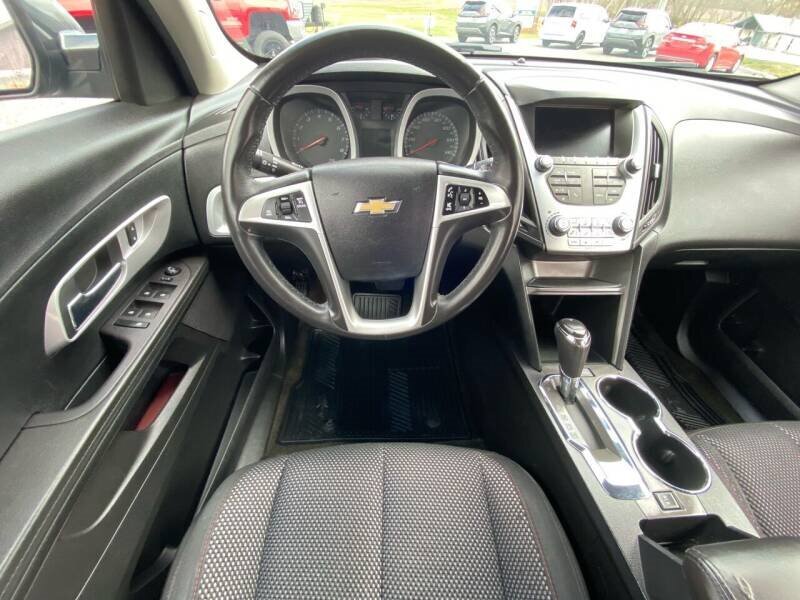 2017 Chevrolet Equinox LT photo