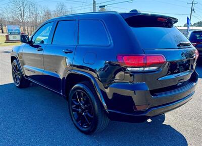 2020 Jeep Grand Cherokee Altitude   - Photo 3 - Crossville, AL 35962