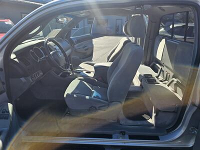 2005 Toyota Tacoma V6 4dr Access Cab V6 - Photo 11 - Redding, CA 96001