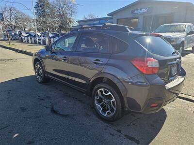 2017 Subaru Crosstrek 2.0i Premium   - Photo 5 - Redding, CA 96001