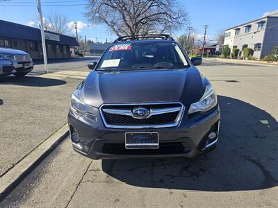 2017 Subaru Crosstrek 2.0i Premium   - Photo 2 - Redding, CA 96001
