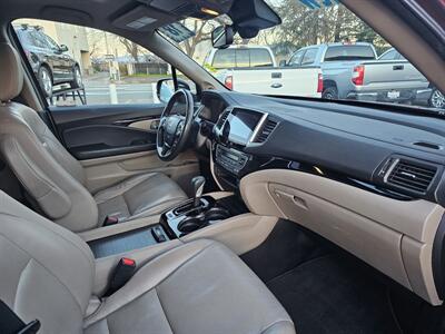 2018 Honda Ridgeline RTL-E   - Photo 8 - Redding, CA 96001