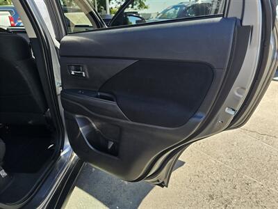 2020 Mitsubishi Outlander ES - Photo 12 - Redding, CA 96001