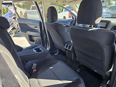 2020 Mitsubishi Outlander ES - Photo 11 - Redding, CA 96001