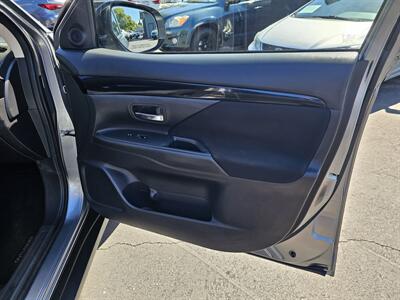 2020 Mitsubishi Outlander ES - Photo 10 - Redding, CA 96001