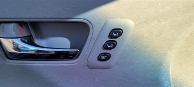 2013 Toyota Sienna Limited 7-Passenger   - Photo 28 - Redding, CA 96001