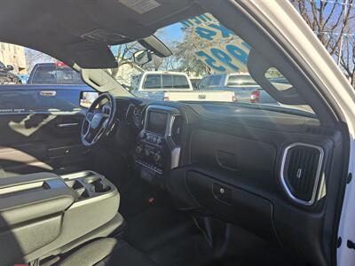 2022 Chevrolet Silverado 1500 Limited LT   - Photo 8 - Redding, CA 96001