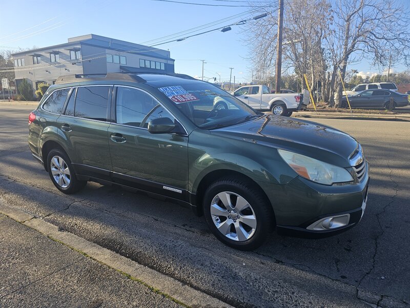 2010 Subaru Outback I Limited