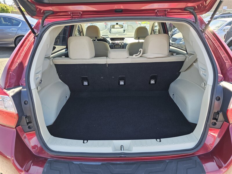 2014 Subaru XV Crosstrek 2.0i Premium - Photo 12 - Everett, WA 98201