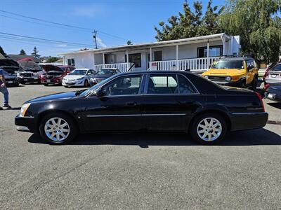 2010 Cadillac DTS Premium Collection   - Photo 6 - Everett, WA 98201