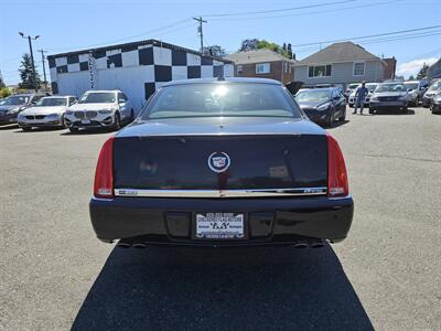 2010 Cadillac DTS Premium Collection   - Photo 8 - Everett, WA 98201