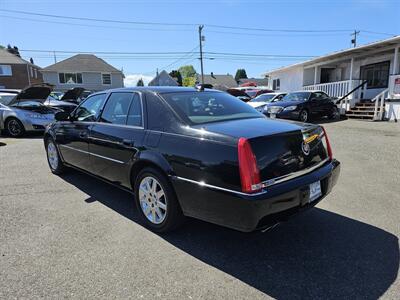 2010 Cadillac DTS Premium Collection   - Photo 7 - Everett, WA 98201