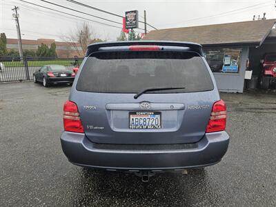 2003 Toyota Highlander   - Photo 8 - Everett, WA 98201