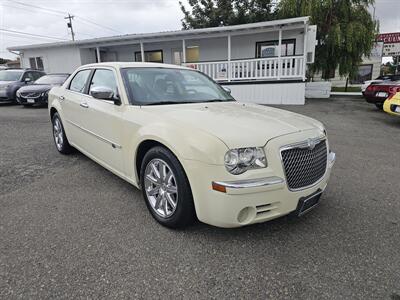 2010 Chrysler 300 C HEMI   - Photo 1 - Everett, WA 98201