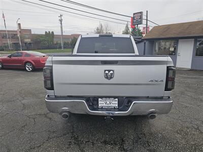 2019 RAM 1500 SXT Plus   - Photo 9 - Everett, WA 98201