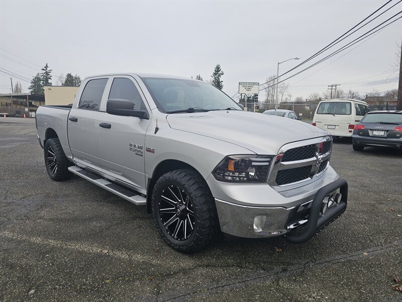 2019 RAM 1500 SXT Plus   - Photo 1 - Everett, WA 98201