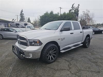 2019 RAM 1500 SXT Plus   - Photo 3 - Everett, WA 98201