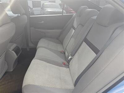 2014 Toyota Camry LE   - Photo 5 - Everett, WA 98201