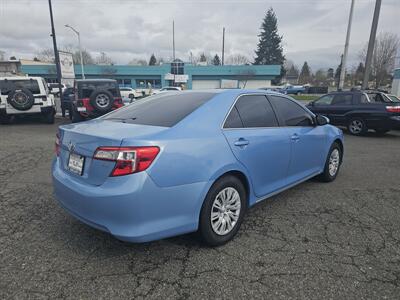 2014 Toyota Camry LE   - Photo 10 - Everett, WA 98201