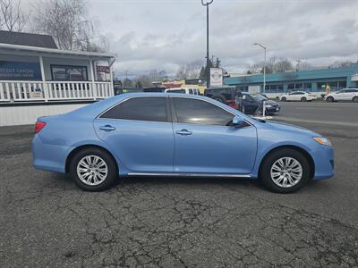 2014 Toyota Camry LE   - Photo 11 - Everett, WA 98201