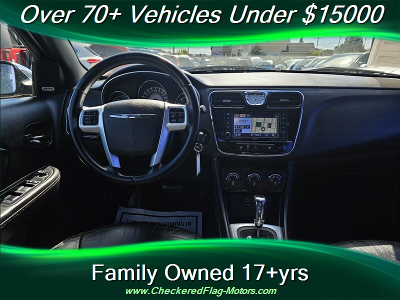 2013 Chrysler 200 Limited photo
