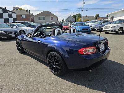 2011 Mazda MX-5 Miata Touring   - Photo 13 - Everett, WA 98201