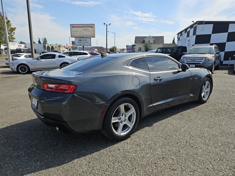 2017 Chevrolet Camaro LT - Photo 10 - Everett, WA 98201