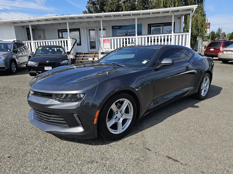 2017 Chevrolet Camaro LT - Photo 3 - Everett, WA 98201
