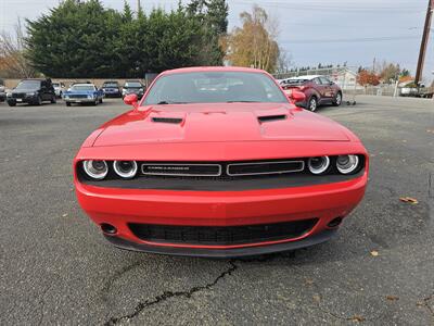 2020 Dodge Challenger SXT   - Photo 2 - Everett, WA 98201