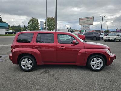 2011 Chevrolet HHR LT   - Photo 11 - Everett, WA 98201