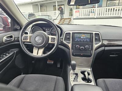 2012 Jeep Grand Cherokee Laredo   - Photo 6 - Everett, WA 98201