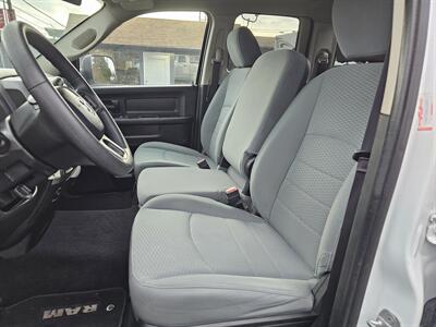 2014 RAM 1500 SXT   - Photo 4 - Everett, WA 98201