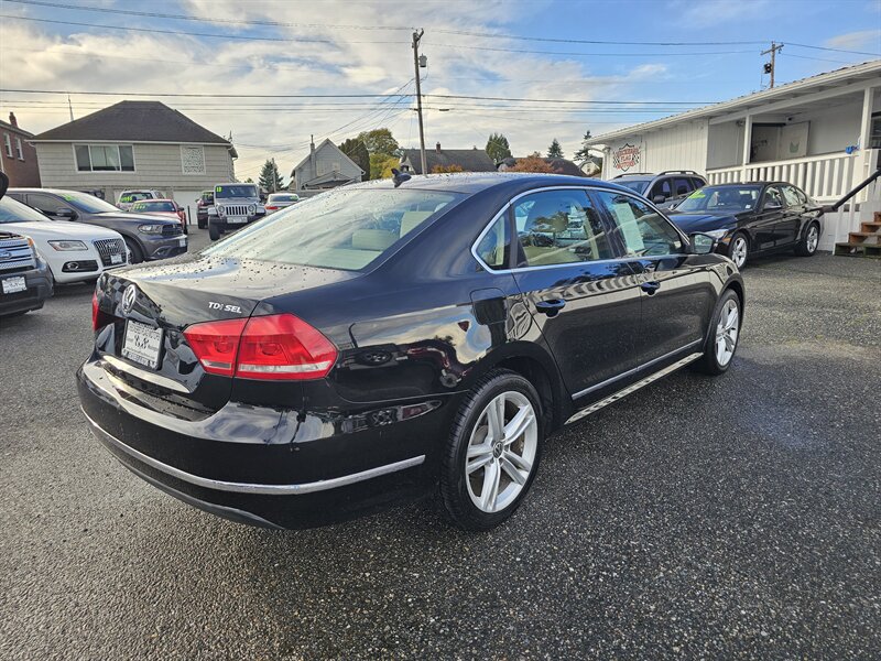 2014 Volkswagen Passat 2.0L TDI SEL Premium - Photo 10 - Everett, WA 98201