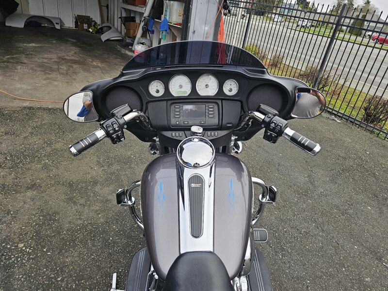 2014 Harley-Davidson Street Glide - Photo 10 - Everett, WA 98201
