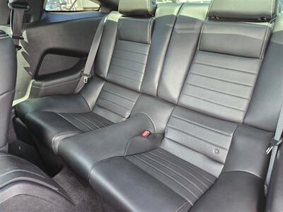 2013 Ford Mustang V6 Premium - Photo 5 - Everett, WA 98201